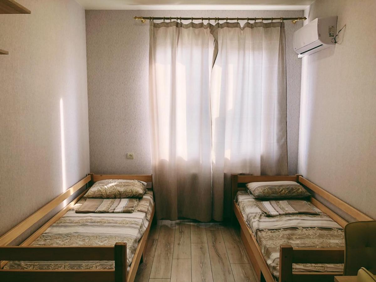 Annet Hostel Kharkiv Exterior photo