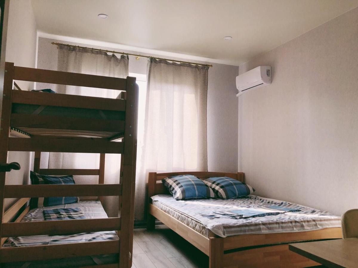 Annet Hostel Kharkiv Exterior photo