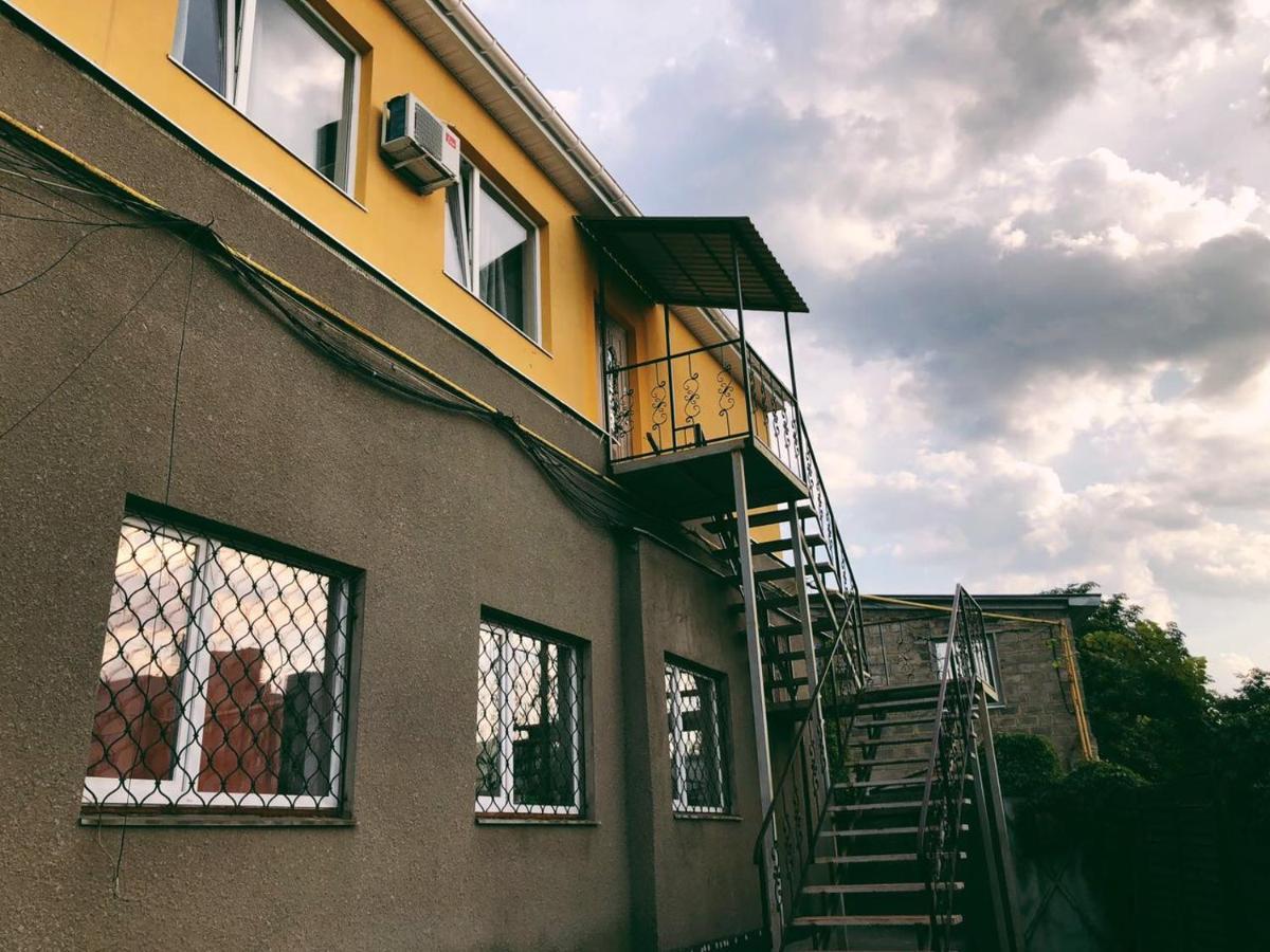 Annet Hostel Kharkiv Exterior photo